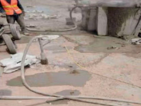 铜陵水泥混凝土路面板底注浆技术 路面脱空注浆整治方案